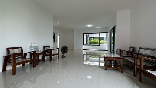 มัณฑนา เทียนทะเล28 บ้านเดี่ยว สวย พร้อมอยู่ ใกล้สโมสร เพียง2 นาที