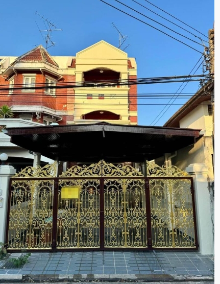 ให้เช่าทาวน์โฮม2 ชั้น ย่านประชาชื่น ประชานิเวศน์1 จตุจักร ขนาด 5 ห้องนอน