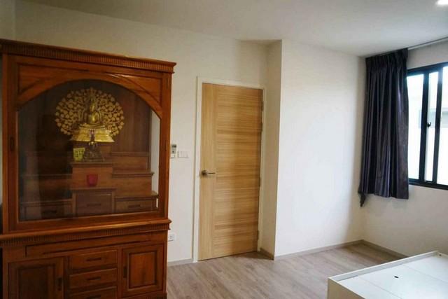 ให้เช่าทาวน์โฮม 3 ชั้น บางนาตราด กม.6 โครงการอัลติจูด คราฟ บางนา พื้นที่ใช้สอย 168 ตรม 3 ห้องนอน 4 ห้องน้ำ ใกล้เมกาบางนา