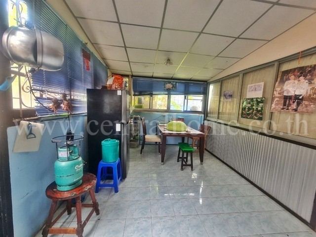 ทาวน์โฮม 2 ชั้น ขนาดพื้นที่ 36 ตารางวา วงศกร1 ใกล้ตลาดวงศกร-สายไหม