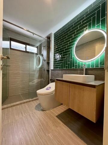 EPL-HS1098 ขายบ้านเดี่ยว ถนนศรีนครินทร์-ร่มเกล้า หมู่บ้านบุราสิริ กรุงเทพกรีฑา เนื้อที่ 67.5 ตารางวา 4 ห้องนอน 4 ห้องน้ำ