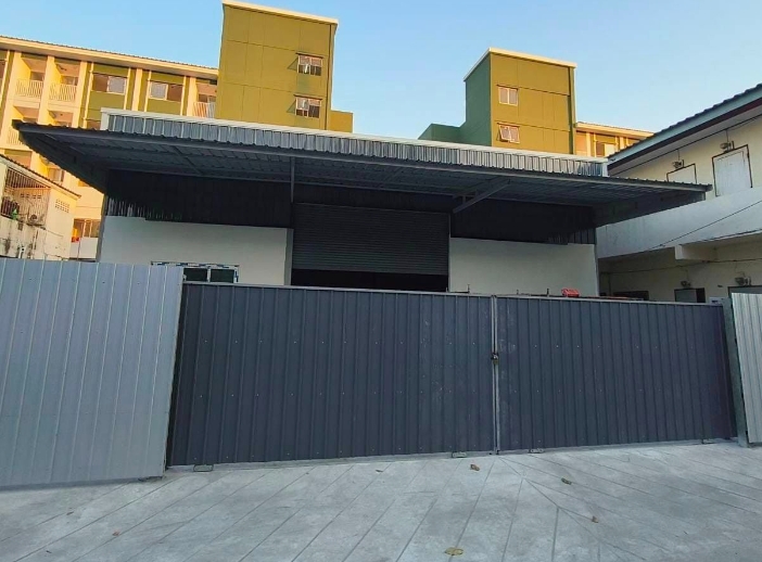  ให้เช่าโกดังสร้างใหม่ 150 ตรม  เข้าซอยจาก ถนนหลักบางกรวย-ไทรน้อย เพียง 50 เมตร บางบัวทอง นนทบุรี