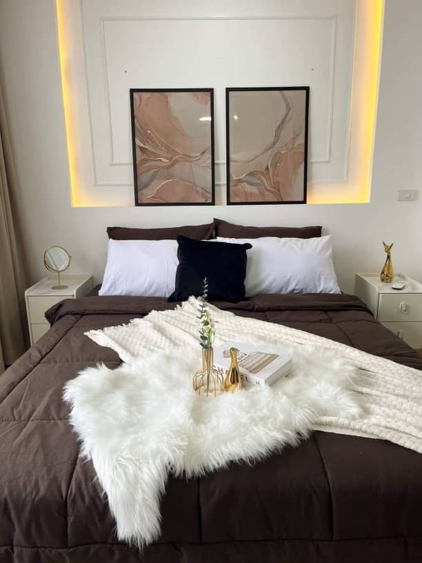 โซนนิมมาน ขายเพียง 1.7 ล.เท่านั้น 32.64 ตรม. ธารทิพย์ คอนโด กั้นห้องเป็นสัดส่วน เฟอร์นิเจอร์ครบครัน ตกแต่งสวย พร้อมเข้าอยู่ เดินทางสะดวกสบาย