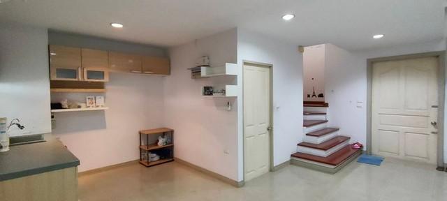 ให้เช่าทาวน์โฮม3ชั้นโครงการบ้านกลางเมืองบริติชทาวน์ศรีนครินทร์ศรีด่าน 24