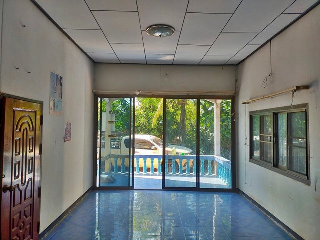 ขาย ที่ดินพร้อมสิ่งปลูกสร้าง ต.ชุมพวง อ.ชุมพวง จ.นครราชสีมา  PAP4-0376