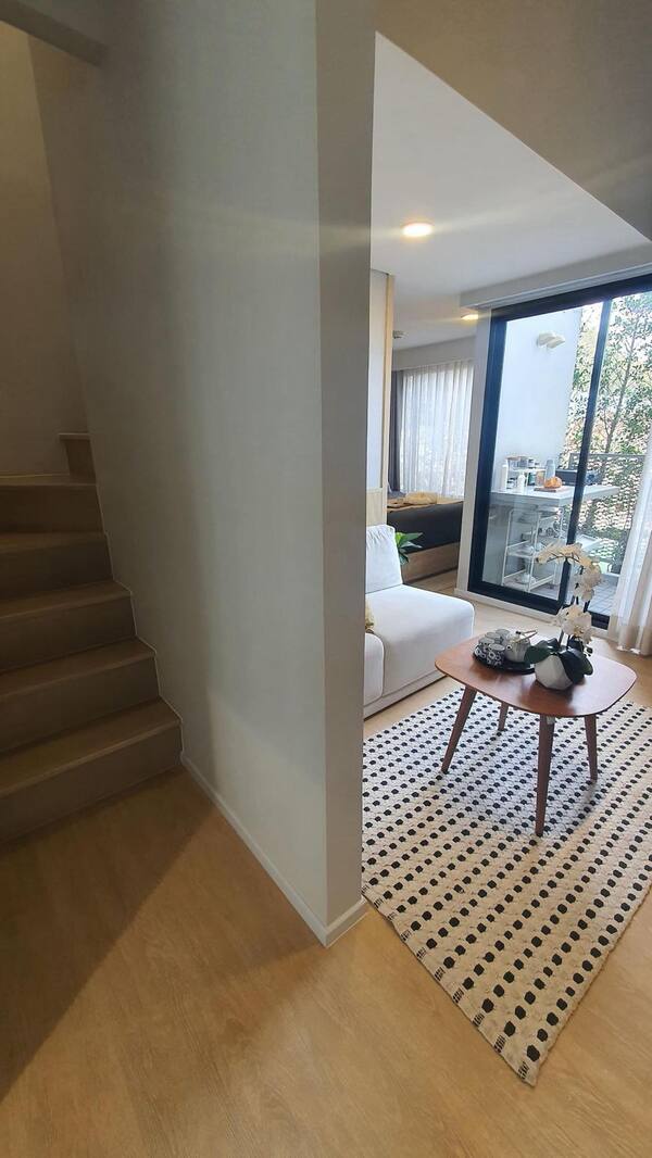 ขายดาวน์ ห้อง Co-Living 656,600 บาท (รวมผ่อนดาวน์ล่วงหน้า 12 งวด) Landmark @Grand Station ขนาด 26 ตรม. รวม 2 ชั้น 48.50 ตรม.