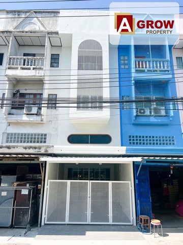 โครงการพิมลราช1 ตกแต่งใหม่พร้อมอยู่ ต้นโครงการ ตรงข้ามสวนที่ตั้ง : ถนนบ้านกล้วยไทรน้อย ตำบลพิมลราช อำเภอบางบัวทอง จังหวัดนนทบุรีรหัสทรัพย์ : AGT00317ราคาขาย  2,790,000 บาทรายละเอียด : - ทาวน์เฮ้าส์ 3 ชั้นครึ่ง - หน้าบ้านตะวันออกเฉียงใต้- เนื้อที่ 19ตรว.  - 3 ห้องนอน - 3 ห้องน้ำ - 1 ห้องครัว- 1 ที่จอดจุดเด่น : - เดินทางสะดวก -- ทาวน์เฮ้าส์อยู่ต้อนโครงการ- ตกแต่งใหม่พร้อมอยู่ ต่อเติมโรงจ