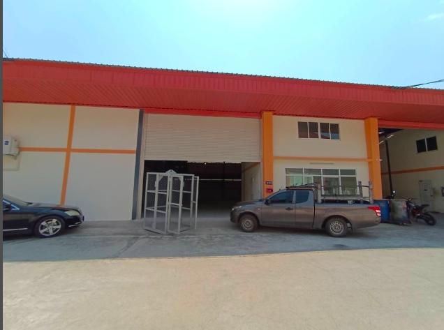 ให้เช่าโกดัง-โรงงาน+สำนักงาน ซอยแพรกษา 5 ขนาด 498 ตรม.เนื้อที่: 121ตรว.สำนักงาน2ชั้น76ตรม. เช่า:70,000.-บาท