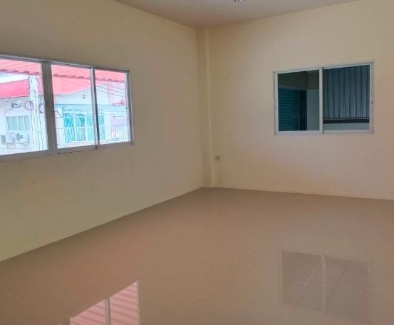 ให้เช่าโกดัง-โรงงาน+สำนักงาน ซอยแพรกษา 5 ขนาด 498 ตรม.เนื้อที่: 121ตรว.สำนักงาน2ชั้น76ตรม. เช่า:70,000.-บาท