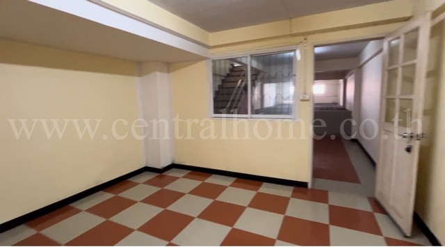 ตึกแถว 3 ชั้น เทียนทะเล 19 (วัดหัวกระบือ) โครงการ มั่งมีแสนสุข