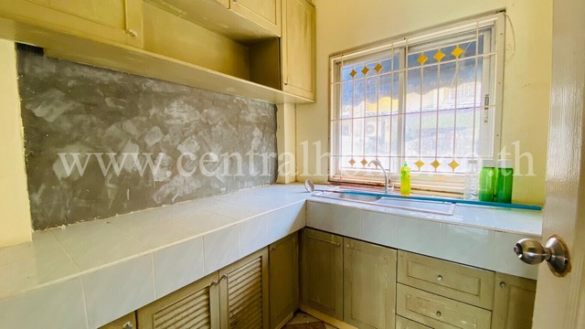 R1อาคารพาณิชย์ แมกไม้ ติดถนนสุขาภิบาล 5 ทำเลทอง ฝั่งตรงข้ามตลาดวงศกร