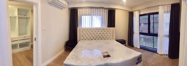 HR1513ให้เช่าทาวน์โฮม 3 ชั้น ซอยเอกมัย เดินทางสะดวกห่างBTSเอกมัย เพียง 500 เมตร