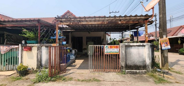 townhouse พานหิน 5 790000 B. 1 Bedroom ขนาดเท่ากับ 0 ไร่ 0 งาน 27 ตร.ว. ไม่ไกลจาก ใกล้แหล่งชุมชนมากมายใกล้นิคมอุตสาหกรรม 304 ปราจีนบุรี  มีร้านอาหารมากมาย บิ๊กซี โลตัส เซเว่น ใกล้บ้านเอื้ออาทรท่าตูม สำนักสงฆ์พุทธมาลัย โรงแรม รีสอร์ทมากมาย การเดินทางสะดวก เข้าออกได้หลายทาง (ทาวน์เฮ้าส์มือสอง) โอกาสเดียวห้ามพลาด ใกล้แหล่งชุมชนมากมายใกล้นิคมอุตสาหกรรม 304 ปราจีนบุรี  มีร้านอาหารมากมาย บิ๊กซี โลตัส เซเว่น ใกล้บ้านเอื้ออาทรท่าตูม สำนักสงฆ์พุทธมาลัย โรงแรม รีสอร์ทมากมาย การเดินทางสะดวก เข้าออกได้หลายทาง (ทาวน์เฮ้าส์มือสอง)