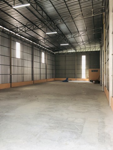 WH 116ให้เช่า  โกดัง โพธิ์แก้ว  ลาดพร้าว 101 นวมินทร์ 111ขนาดพื้นที่   270   ตรม.ราคา   48,000   บาท/เดือนสนใจติดต่อ  คุณเจี๊ยบ  Tel. 094  448  5038  Tel. 093  678 5948   id  : jeab_chick การเดินทาง  ออกได้หลายทาง โพธิ์แก้วลาดพร้าว 101นวมินทร์  111โยธินพัฒนาเลียบด่วนที่ตั้ง  โพธิ์แก้ว  แขวงคลองจั่น   เขตบางกะปิ   กรุงเทพมหานคร สนใจติดต่อ  คุณเจี๊ยบTel. 094  448  5038Tel.  093  678 5948   id  : jeab_chickติดตามบ้านเข้ามาใหม่ๆ ได้ค่ะhttps://www.facebook.com/profile.php?id=100064380630718ฝากติด