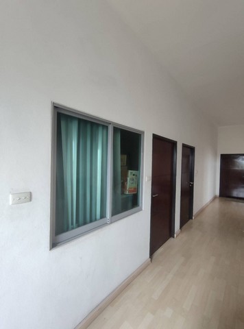 ให้เช่าโกดัง  กิ่งแก้ว  สมุทรปราการ โกดังที่ 1 ขนาด 860 ตรม. ราคา 111,800  สนใจติดต่อ  คุณเจี๊ยบ  Tel. 094  448  5038  Tel. 093  678 5948