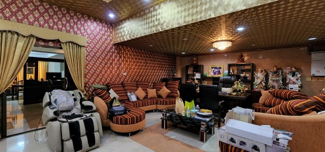 ตึก - ใหญ่ขนาด 0 ไร่ 1 งาน 52 ตร.วา 10นอน7BATHROOM 21000000 BAHT สภาพเยี่ยม