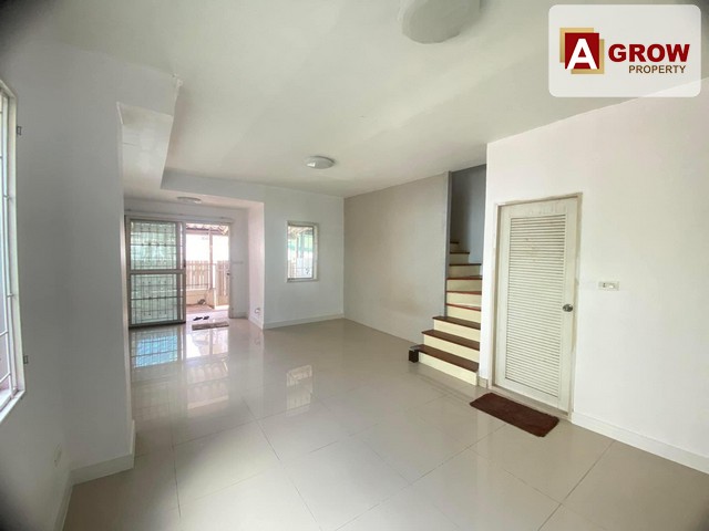 หมู่บ้านพฤกษาวิลล์9 (ซอยขจรวิทย์)  หลังมุม พร้อมอยู่