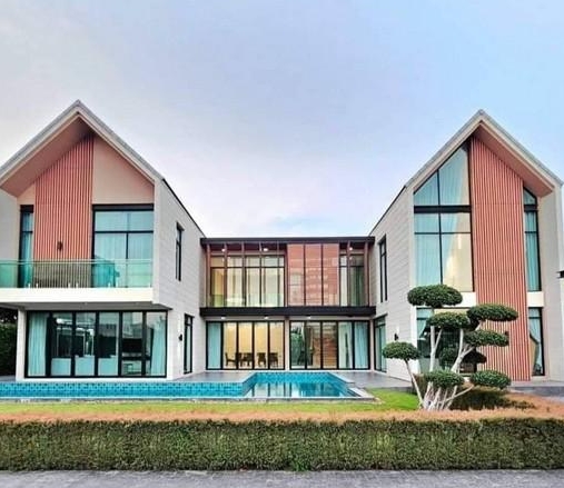 ขายบ้านหรู 2 ชั้น รามอินทรา 117 พร้อมสระว่ายน้ำ เนื้อที่ 600 ตรว.พื้นที่ใช้สอยกว่า 900 ตรม