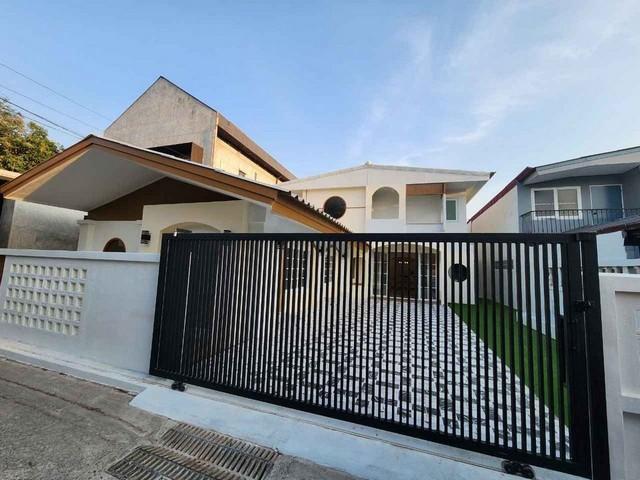 ขายบ้านเดี่ยว 2 ชั้น 60 ตรว. ซอยนวมินทร์ 74 บ้านรีโนเวทใหม่ ทิศเหนือ ใกล้แฟชั่นไอส์แลนด์ ตลาดปัฐวิกรณ์ ชอคโกแลตวิลล์