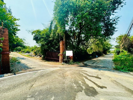 ที่ดินเปล่า 3 ไร่ 67 ตร.ว. ถนนบางไผ่-หนองเภาหงาย ตำบลบางคูรัด อำเภอบางบัวทอง จังหวัดนนทบุรี
