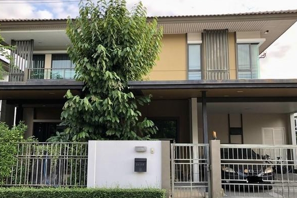 ขายและให้เช่าบ้านเดี่ยว บุราสิริ ราชพฤกษ์ – 345  บ้านเนื้อที่ 64 ตารางวา พื้นที่ใช้สอย 222 ตารางเมตร