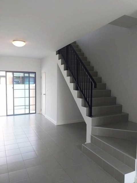 เพชรเกษม 69-81 ให้เช่าอาคารพาณิชย์ 3.5 ชั้น หลังริม 29ตรว. 270ตรม.เอเชีย ติดถนน 3นอน 3น้ำ 2จอดรถ ตลาดคลองขวาง หนองแขม