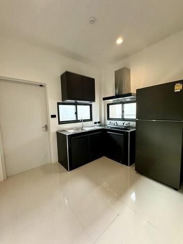 C4474  ให้เช่าและขายบ้านเดี่ยว 2 ชั้น โครงการบางกอก บูเลอวาร์ด บางนา-กม.5  มี 4 ห้องนอน ใกล้ Central บางนา บ้านใหม่