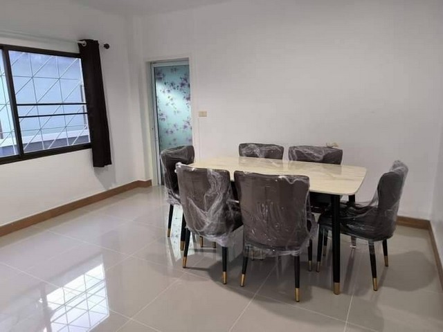 ให้เช่าบ้านเดี่ยวในหมู่บ้านวนัสนันท์เพลส หลังโลตัส รวมโชค