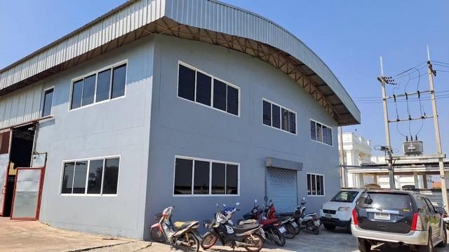 C4463 ให้เช่าและขายโกดัง  เนื้อที่ดิน 2 ไร่ ติดถนนสุวินทวงศ์ ตลาดปองพล อำเภอเมือง จังหวัดฉะเชิงเทรา