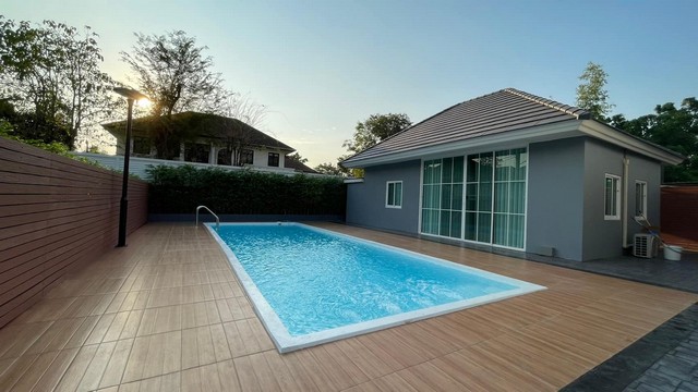 ให้เช่าบ้านเดี่ยวหรู 2 ชั้น เนื้อที่ 1 ไร่ บ้านสวนเนรมิตร วัชรพล เพิ่มสิน สระว่ายน้ำส่วนตัว พร้อมเรือนรับรอง เฟอร์นิเจอร์พร้อมอยู่