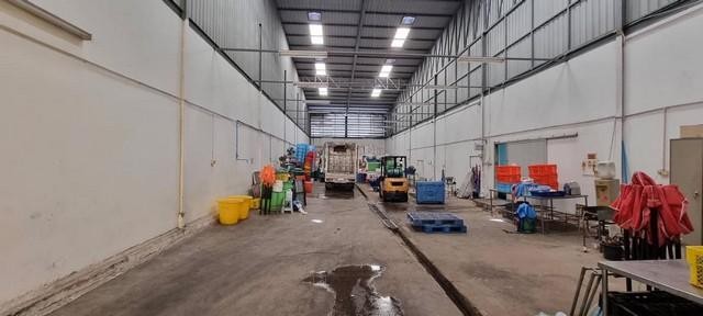 C4458 ขายโรงงานผลิตอาหารทะเลแช่แข็ง ในโครงการปัญญาพัฒนาที่ดิน มีใบอนุญาต รง 4 ใบอนุญาตผลิตอาหาร ใกล้แมคโครสมุทรสาคร