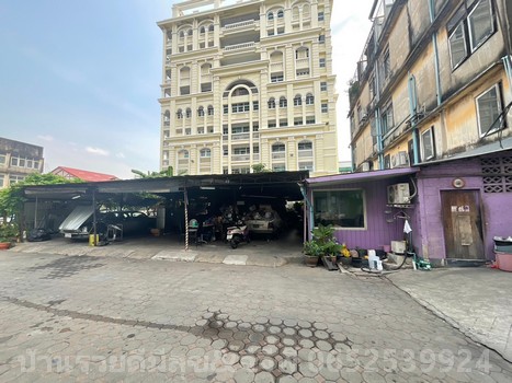 ให้เช่าให้เซ้งอาคารพาณิชย์4ชั้นจอดรถได้3คัน ติดถนนสุขุมวิทสถานีรถไฟฟ้าบางจาก พระโขนง กรุงเทพมหานคร