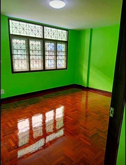 เซ็นทรัล ราชพฤกษ์ ให้เช่าทาวน์เฮาส์ 3 ชั้น สวนผัก 15-21 21ตรว. 221ตรม. เซเว่น 4นอน 2น้ำ 1จอดรถ 2แอร์  สภาพสวย เดินทางสะดวก