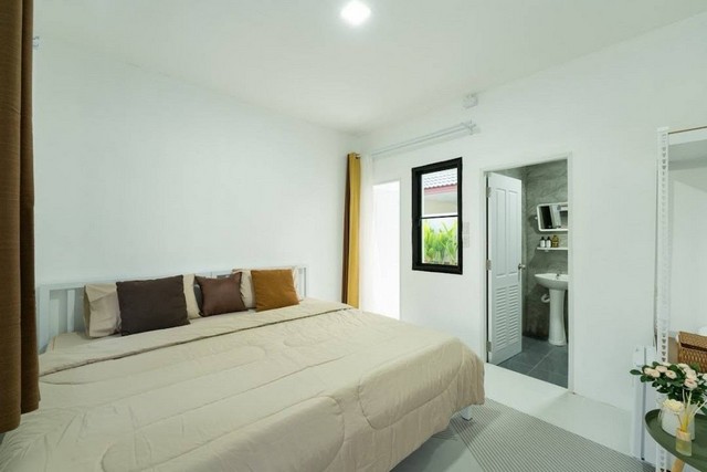 ENGLAND HOUSE ห้องพักเปิดใหม่ รายวัน-รายเดือน มีทั้งห้องแอร์ และห้องพัดลม