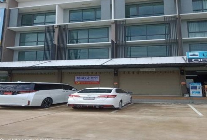 ให้เช่าอาคารพาณิชย์ 4 ชั้น 3 คูหา โครงการ living residence รังสิต-ราชพฤกษ์ อำเภอเมืองปทุมธานี 