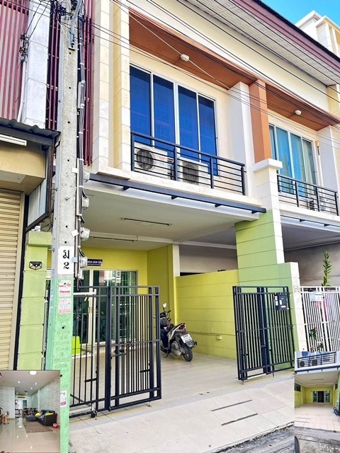 ให้เช่าทาวน์โฮม 2ชั้น 22ตรว รร.สารสาสน์ มีนบุรี รามอินทรา MRT สุวินทวงศ์ เฟอร์ครบ 3นอน 2จอดรถ 4แอร์ พร้อมอยู่ ติดถนนใหญ่ 