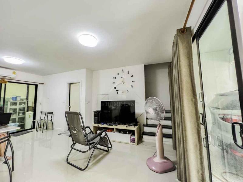 ทาวน์โฮม 2 ชั้น หมู่บ้าน พฤกษา ไลท์ล็อกซ์ สมุทรปราการ สวยพร้อมอยู่