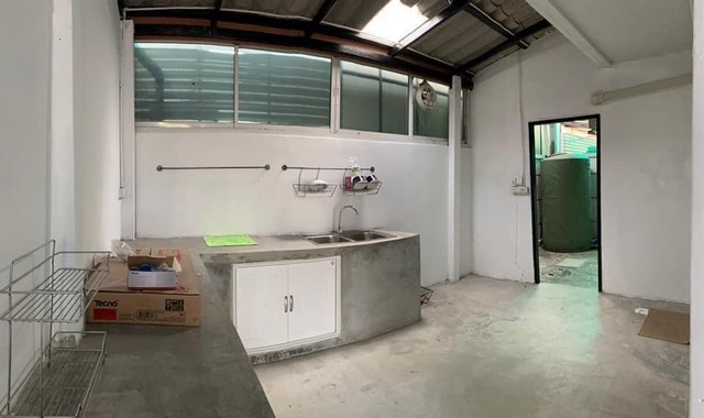 ขายทาวน์โฮม 3 ชั้นหลังมุม 3 ห้องนอน โครงการ Town plus เกษตร-นวมินทร์ เฟอร์พร้อมอยู่