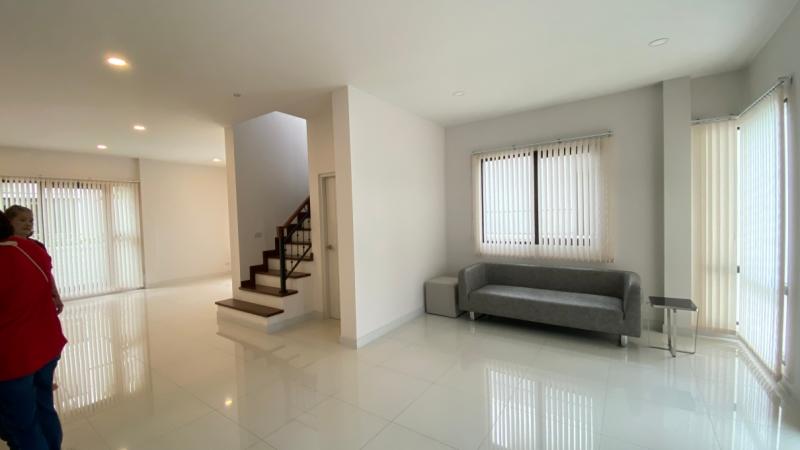 CH972 ขายบ้านเดี่ยวขนาดใหญ่ The City รัชดา วงศ์สว่าง ย่านกรุงเทพนนท์ 4 นอน ใหม่