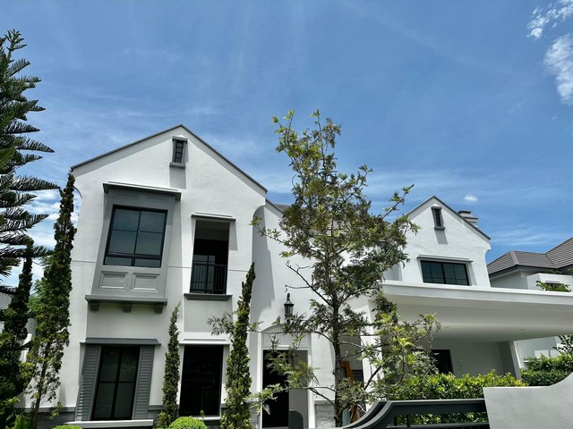 ให้เช่าบ้านเดี่ยว สุดหรู ย่านตลิ่งชัน โครงการ นันทวัน NANTAWAN ปิ่นเกล้า-กาญจนา 304ตร.ม.  ที่ดิน120 ตร.ว. 4ห้องนอน, 5ห้องนํ้า ที่จอดรถ 3 คัน