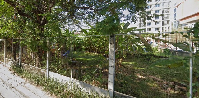 ขายที่ดินสุขุมวิท40 ซอยแสงจันทร์ เนื้อที่ 594.4 ตรว (1 ไร่ 194.4 ตรว) ห่างจาก BTS ทองหล่อ 700 เมตร