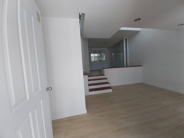 ขายทาวน์โฮมโครงการ พลัส ซิตี้พาร์ค เอกมัย-รามอินทรา บึงกุ่ม กรุงเทพมหานคร AV 0118