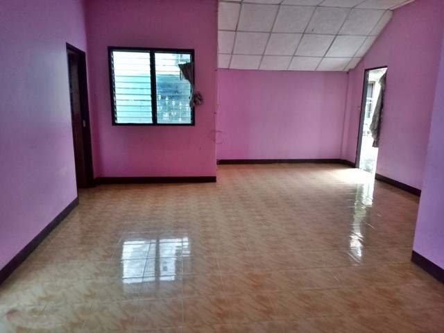 ขายบ้านแฝด  โครงการสุกานดาแลนด์  ลพบุรี (PAP-5-0585)