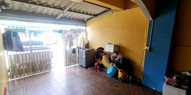 ขายด่วน ๆ TOWNHOUSE พิชาดา บ้านกล้วย-ไทรน้อย  17 ตร.ว. 1590000 THB ใกล้กับ ใกล้ถนนกาญจนาภิเษก, ทางพิเศษศรีรัช-วงแหวนรอบนอก และ รถไฟฟ้าสายสีม่วง สถานีคลองบางไผ่ ใกล้เซ็นทรัล เวสต์เกต, อิเกีย บางใหญ่, รร.กสิณธรเซนต์ปีเตอร์ และ รพ.เกษมราษฎร์ ทำเล-คุณภาพ