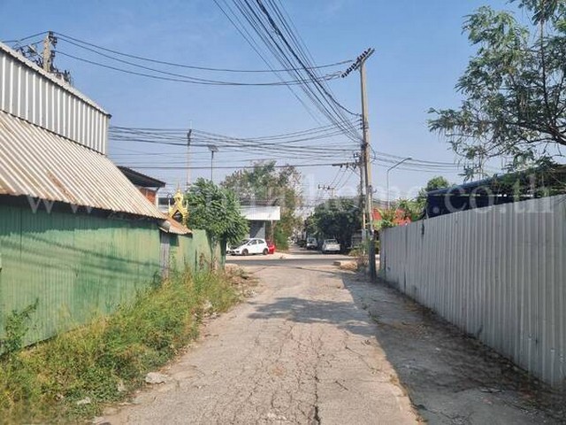 ขายหอพัก 2 ชั้นราคาถูก ถ.เทพารักษ์ ตลาดรถไฟ ขจรวิทย์ สมุทรปราการ