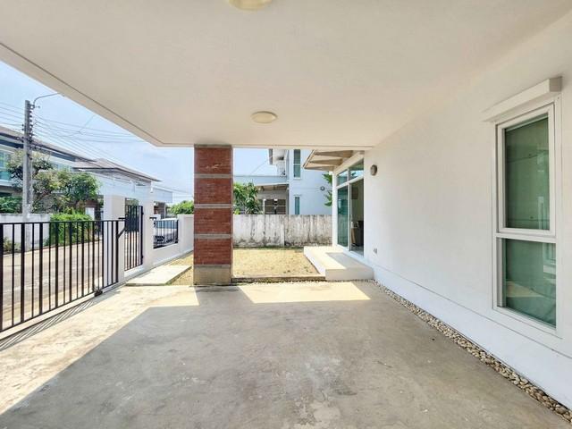 ให้เช่าบ้านเดี่ยว ซอยรามคำแหง 162/1 หมู่บ้านสัมมากร ขนาด 50 ตารางวา 4 ห้องนอน 3 ห้องน้ำพร้อมอยู่ ใกล้รถไฟฟ้า