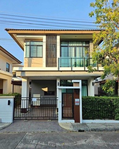 บ้านเช่าในโครงการ ใกล้ตลาดเจริญเจริญ โซนสารภี เชียงใหม่ บ้านเดี่ยว 2 ชั้น  ขนาด 3 ห้องนอน 3 ห้องน้ำ