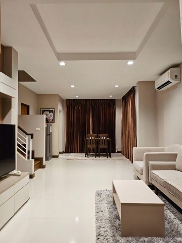 บ้านเช่าในโครงการ ใกล้ตลาดเจริญเจริญ โซนสารภี เชียงใหม่ บ้านเดี่ยว 2 ชั้น  ขนาด 3 ห้องนอน 3 ห้องน้ำ