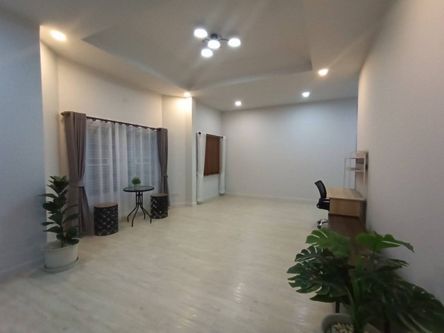 ขายบ้านเดี่ยว เหมาะสำหรับนักลงทุน​ ทำAirbnb​  หรืออยู่เอง บ้านรีโนเวทแล้วพร้อมอยู่