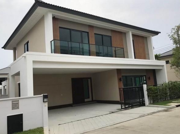  ให้เช่าบ้านเดี่ยว เซนโทร ชัยพฤกษ์-แจ้งวัฒนะ 2 มี 5 ห้องนอน 6 ห้องน้ำ